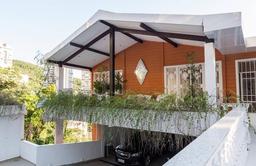 Sao Conrado House | Room with 2 single beds