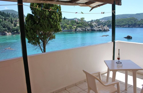 Lakones House | Room with amazing sea view 20 meters from the beach