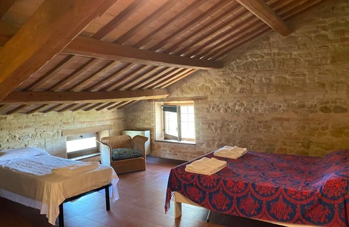Treia Other | Room with private bathroom in farmhouse of period villa