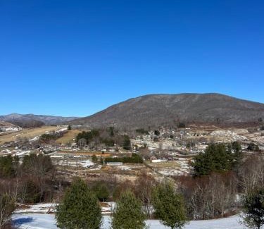 West Jefferson House | Room with the view