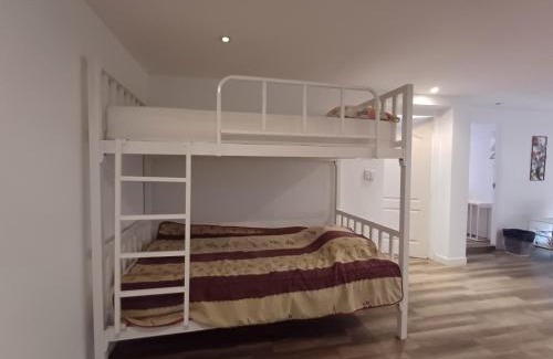 Chakphong Resort | ROOMS at CET Resort with Pool, Padel, Tennis