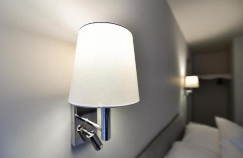 Newark House | Rooms at Rolleston
