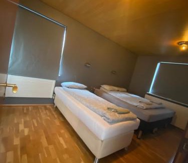 Breidholt House | Rooms for share
