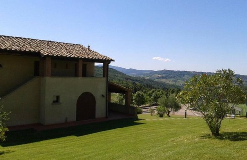 Riparbella Apartment | Rooms or apartments in resort with swimming pool, tennis, restaurant