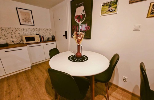 Skala House | Rooms with single beds - r no. 1