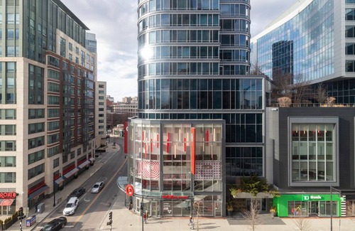 West Fens Apartment | Roomy Fenway 2BR w/W/D, Roof & Gym, nr Fenway Park, by Blueground