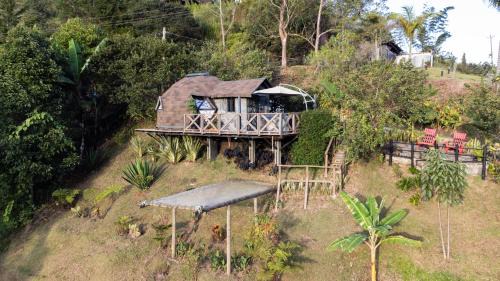 El Penol Hotel | Roots Eco House