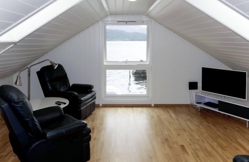 Florø House | Rorbu by Interhome