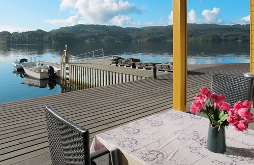 Tysnes Apartment | Rorbuen by Interhome