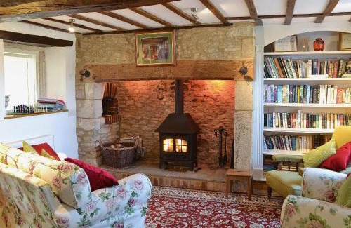 Cold Ashton House | Rose Cottage