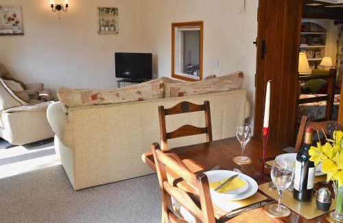 Cold Ashton House | Rose Cottage