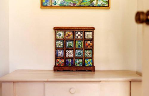 Healesville Apartment | Rose Cottage - Right in town