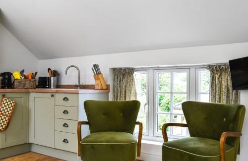 Philleigh Apartment | Roseland Roost - Uk49839