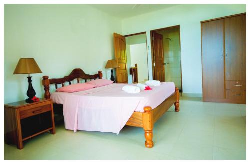 Praslin Island House | Rosemary's Guesthouse