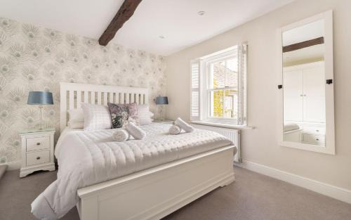 Hawkshead House | Ross Cottage