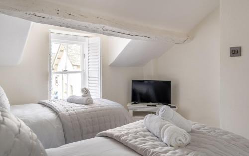 Hawkshead House | Ross Cottage