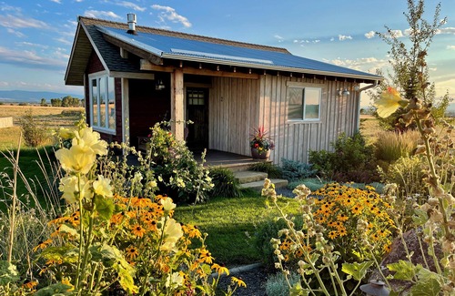 Belgrade Cabin | Ross Creek Cabins Rent All 5