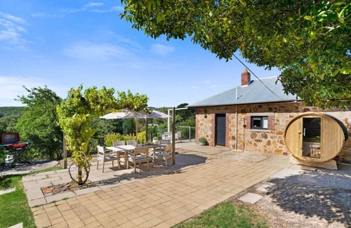 Crafers West House | Rossini's Cottage - Private Sauna Hills Escape