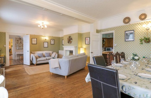 East Hanningfield Cottage | Rough Hill House