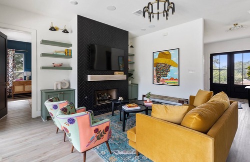 Round Top House | Round Top Ranchette Minutes From Henkel Square - Private Pool