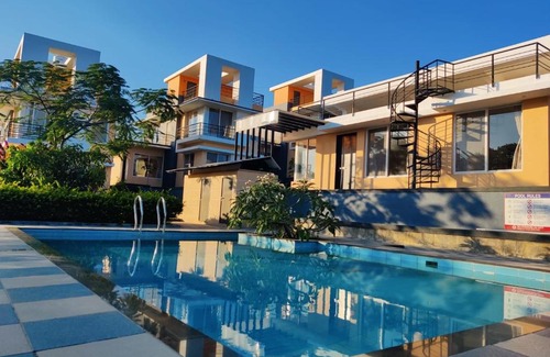 Igatpuri Villa | ROYAL MEADOWS IGATPURI 2BHK POOLSIDE VILLA