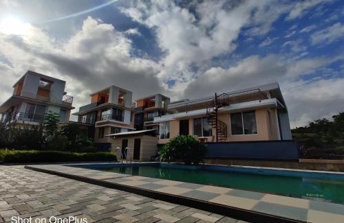Igatpuri Villa | ROYAL MEADOWS IGATPURI 2BHK POOLSIDE VILLA