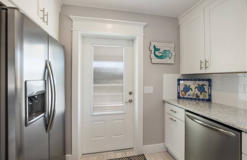 Holmes Beach House | Royal Palm: Pool, 2 Blocks to Beach, Close to Dining & Shopping by Anna Maria Life Vacation Rentals