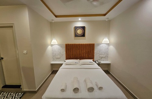 Krishnarajapura Hotel | Royal Residency