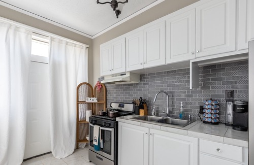 Greater Belhaven House | Royal Resort