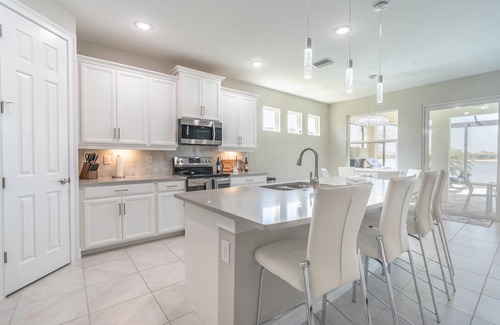 Naples House | Royal Stag Naples Reserve