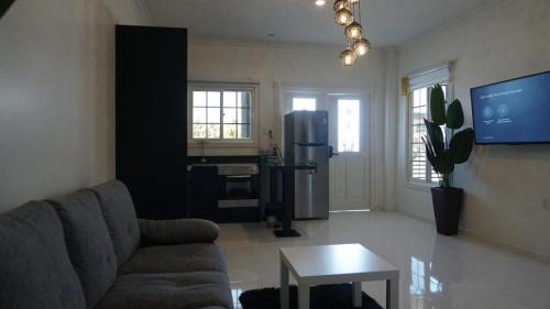 Clevia Apartment | Royal View Residence