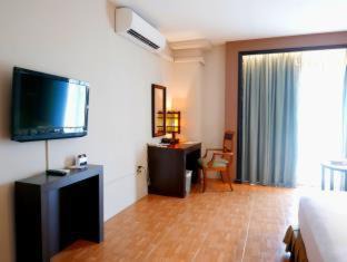 Ratchathewi Hotel | Royal View Resort - Rang Nam