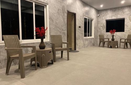 Kodaikanal Bed & Breakfast | RR Holiday Grand
