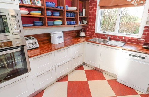 Truro Cottage | Ruan Dinas