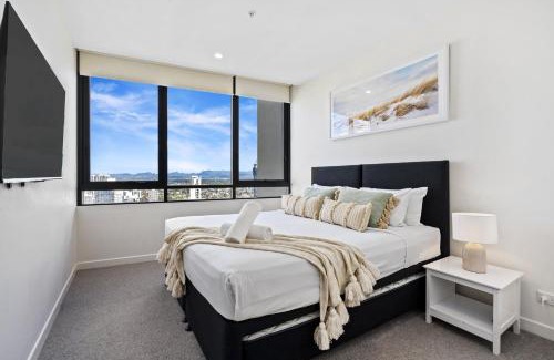 Surfers Paradise Hotel | Ruby - 2 Bedroom Penthouse in Surfers Paradise!