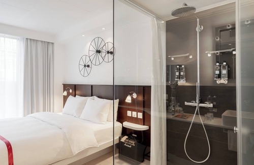 Bishop's Hotel | Ruby Lucy Hotel London