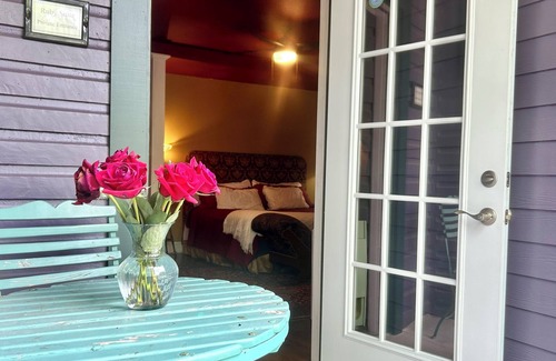 Adamstown Bed & Breakfast | Ruby Room -The Amethyst Inn Bed & Breakfast- jacuzzi tub, fireplace, breakfast