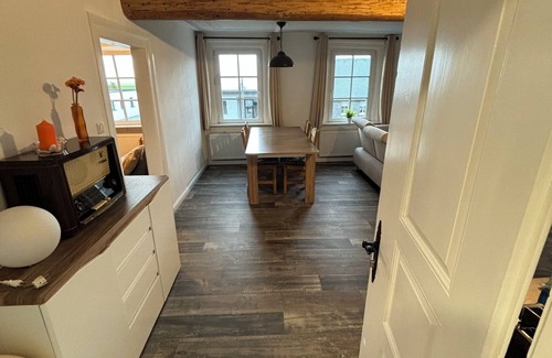 Fronhofen Apartment | Ruhe und Erholung pur in historischem FachwerkhofnFerienwohnung "Streamatze"