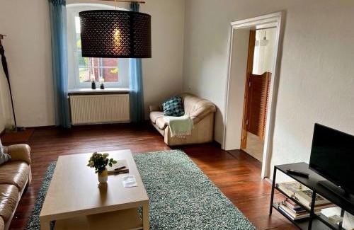 Plath Apartment | Ruhige FeWo im Nussbaumhof - Komfort & historisches Ambiente