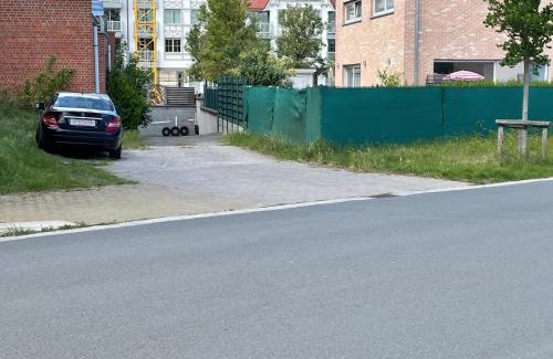 Sint-Idesbald Apartment | Ruim appartement met lift en gratis parking