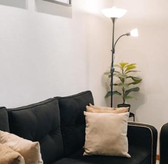 Bandung Villa | Ruma Mami Tropical Minimalis VILLA DAGO