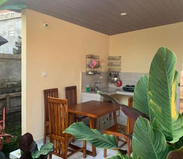 Peliatan House | Rumah Wide Home Stay
