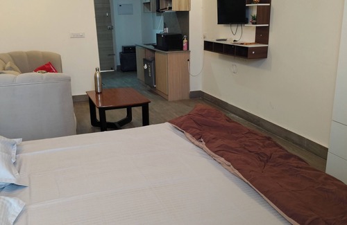 Sikandarabad Apartment | runway studio appartment