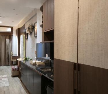 Sikandarabad Bed & Breakfast | runway suites