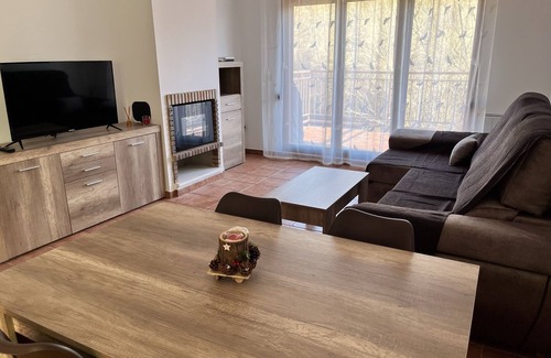 Tragacete Cottage | Rural accommodation in the middle of the mountains next to hiking trails