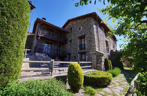 Vilallonga de Ter Apartment | Rural apartment Más Batlló for 2-5 people
