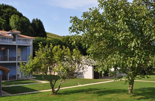 San Martin de Luina Cottage | Rural apartment Casona la Sierra for 3 people
