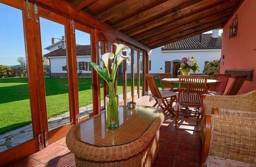San Pedro de la Ribera Cottage | Rural apartment Casona de Llanorrozo for 6 people
