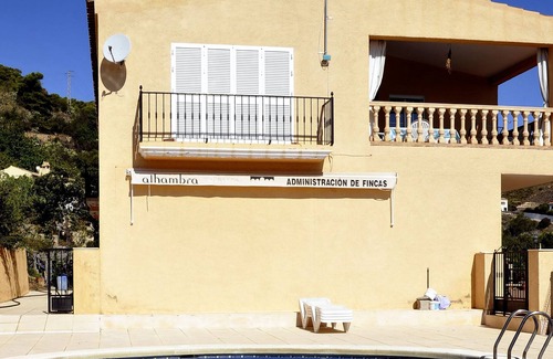 Bedar Cottage | Rural apartments in a natural environment with sea views, 15 minutes away.