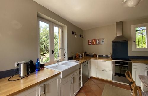 Paulhiac Villa | Rural comfortable 6 person villa, large swimming pool and beautiful views